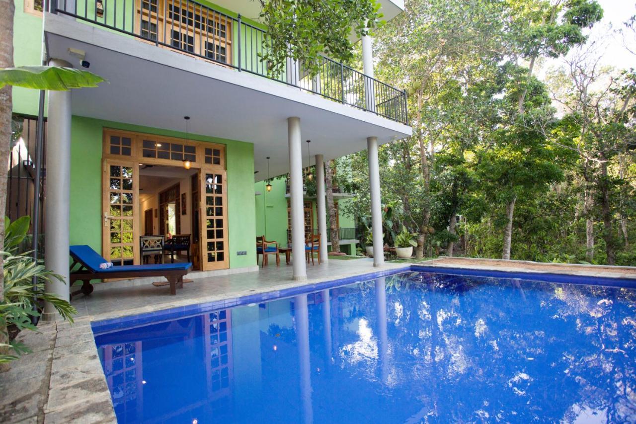 Barefoot Bungalow Hikka Hikkaduwa Kültér fotó