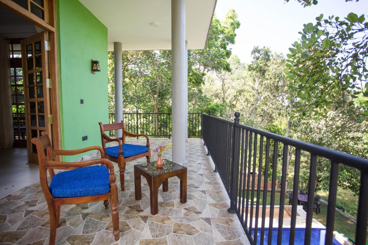 Barefoot Bungalow Hikka Hikkaduwa Kültér fotó