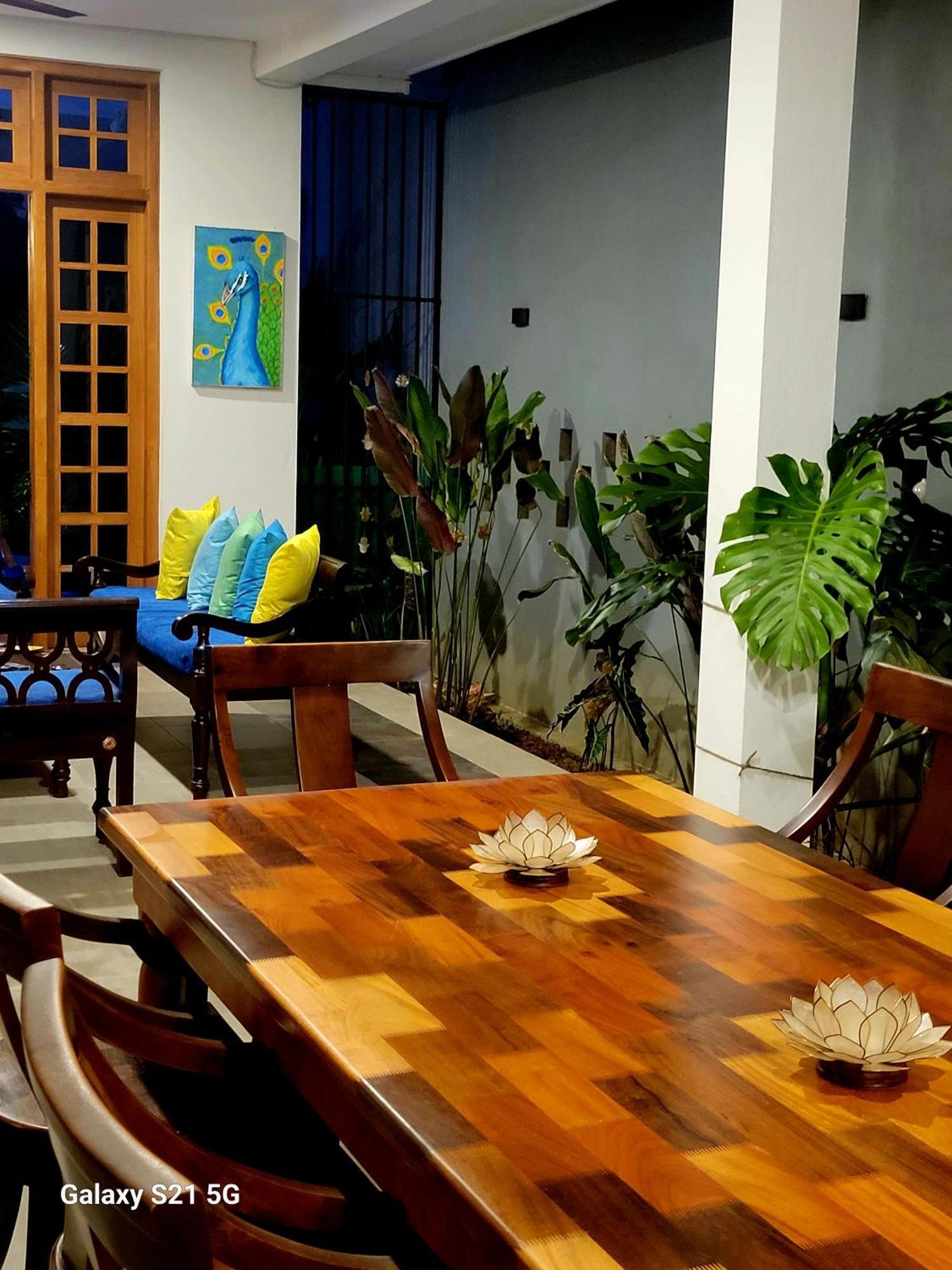 Barefoot Bungalow Hikka Hikkaduwa Kültér fotó